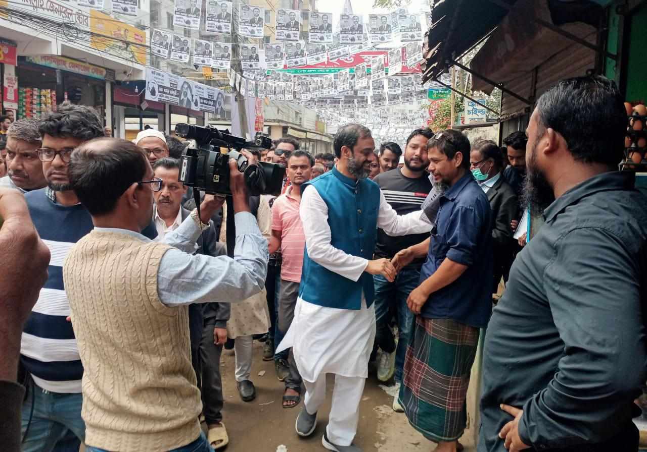 সিটি কর্পোরেশনের সঙ্গে সমন্বয় পূর্বক টেকসই পরিবর্তন নিশ্চিত করবো: খসরু চৌধুরী