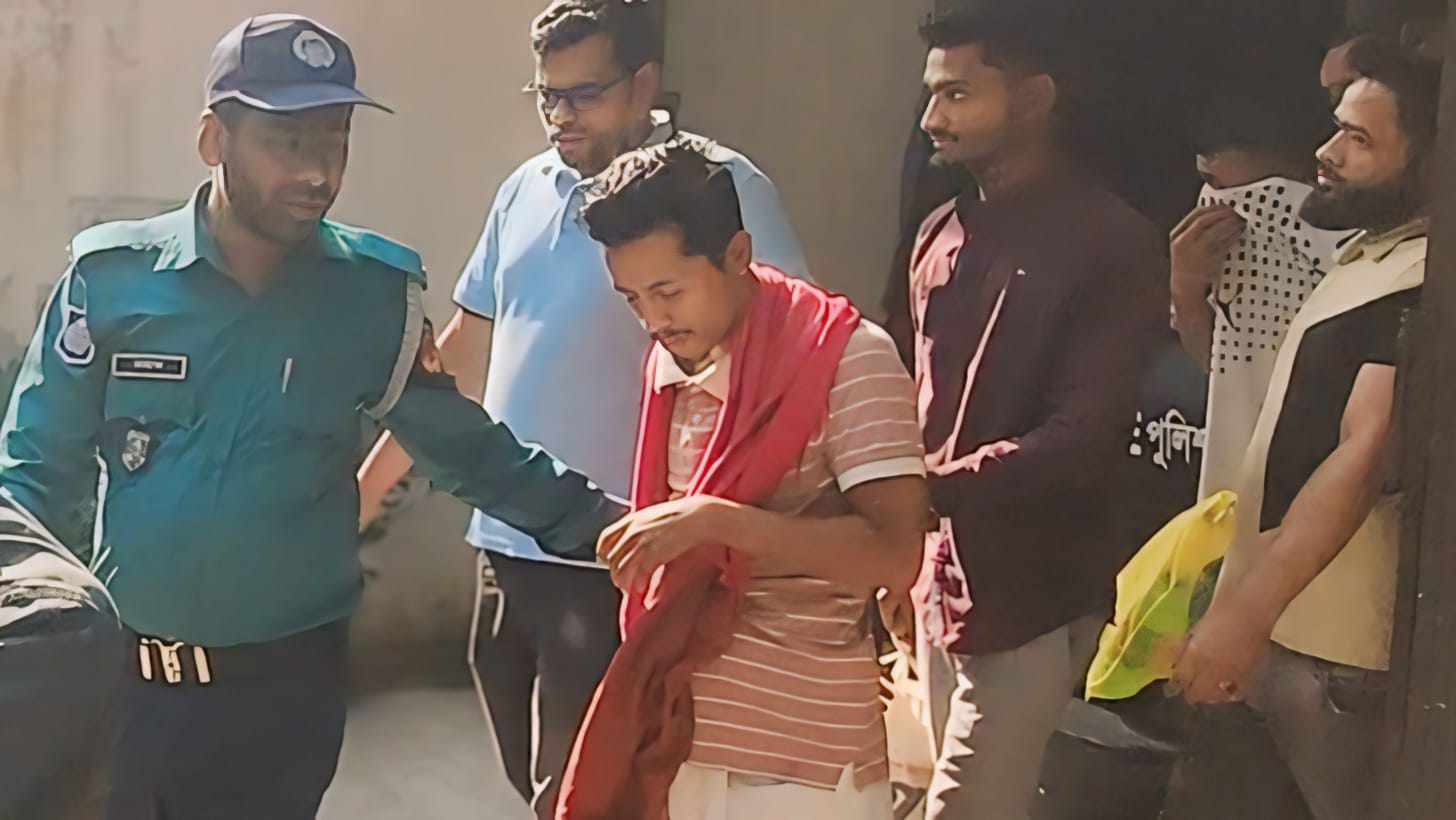 গাজীপুরে টঙ্গীতে কিশোর গ্যাং লিডার মাইদুল গ্রেফতার